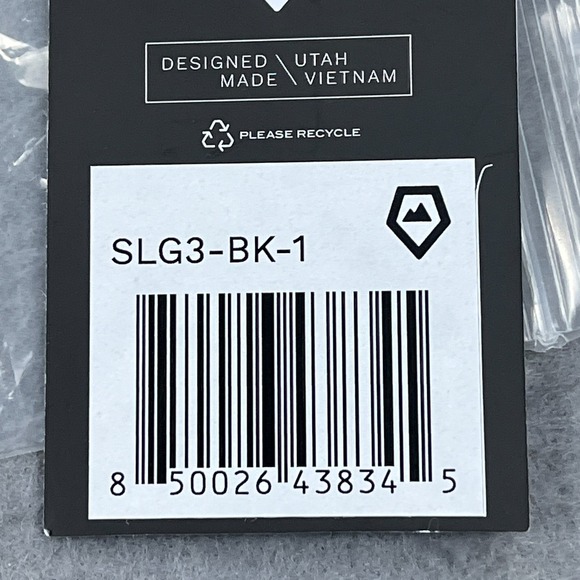 WANDRD Roam Sling 3L Black Bag Crossbody Adjustable Hiking Travel Wander Buckle - Picture 5 of 11